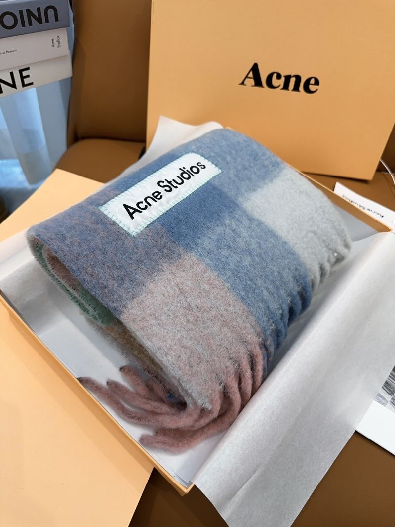 Acne Scarf